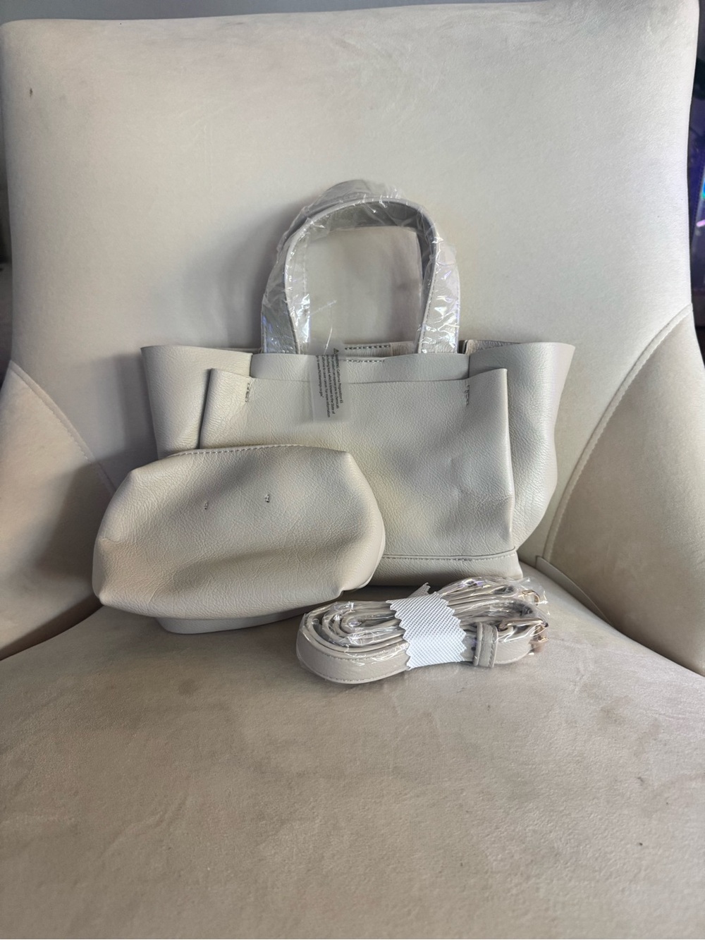 Anthropologie Cream Pebbled Leather Tote with Pouch and Strap
